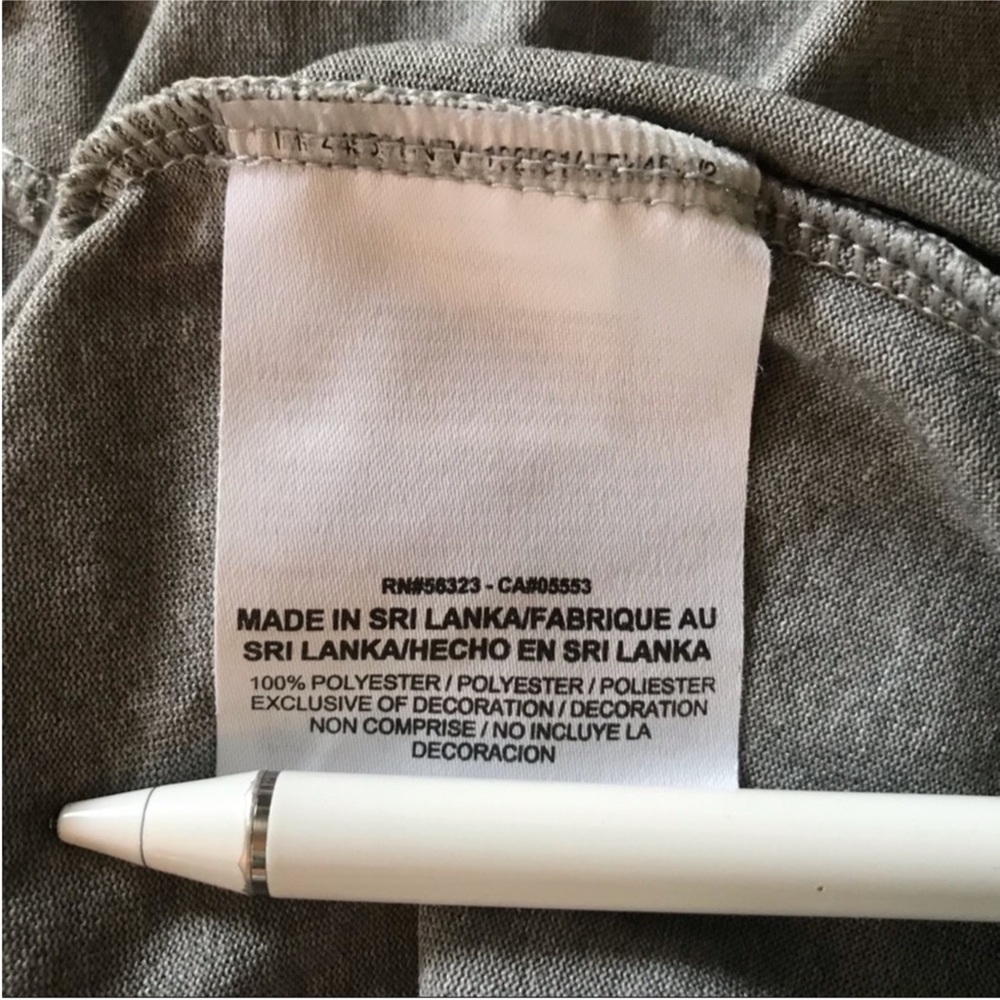 Nike Dri-Fit Tee - Picture 4 of 8